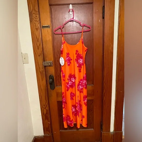 NWT | NEVER WORN Gorgeous Orange Midi Dress - Picture 2 of 7